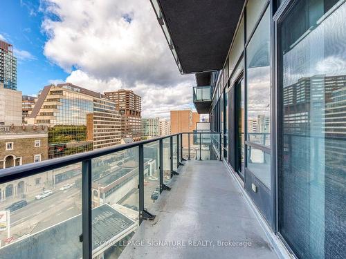 921-825 Church St, Toronto, ON - Outdoor With Balcony With Exterior