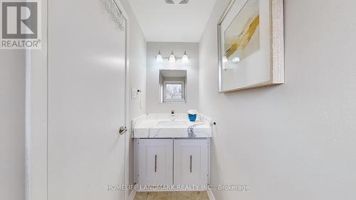 59 Raleigh Crescent, Markham, ON - Indoor Photo Showing Bathroom