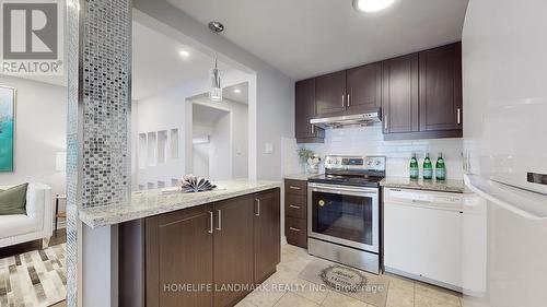 59 Raleigh Crescent, Markham, ON - Indoor Photo Showing Kitchen