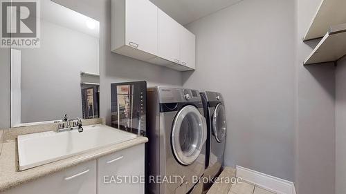 4123 Shipp Drive, Mississauga, ON - Indoor Photo Showing Laundry Room