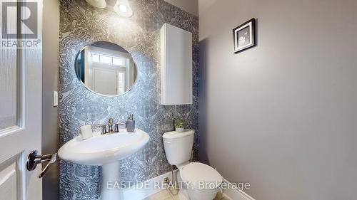 4123 Shipp Drive, Mississauga, ON - Indoor Photo Showing Bathroom