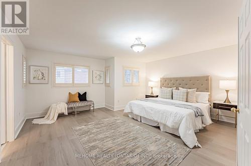 1030 Old Oak Drive, Oakville, ON - Indoor Photo Showing Bedroom