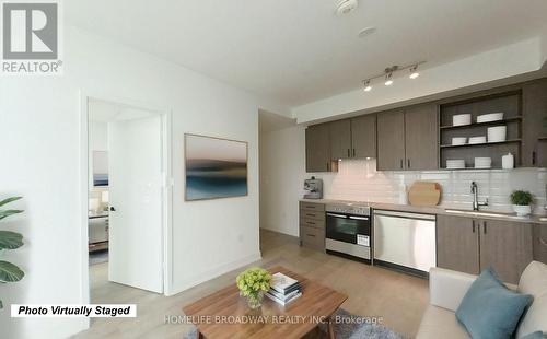 #1007 - 50 George Butchart Drive, Toronto, ON - Indoor Photo Showing Kitchen