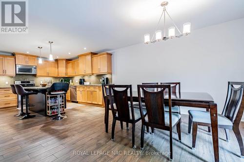 25 - 7 Gibson Place, St. Catharines (451 - Downtown), ON - Indoor Photo Showing Dining Room