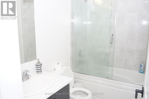 Lower - 88 Bowbeer Road, Oakville, ON - Indoor Photo Showing Bathroom