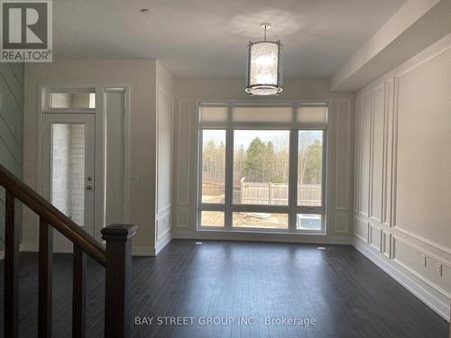 58 Credit Lane, Richmond Hill, ON - Indoor Photo Showing Other Room