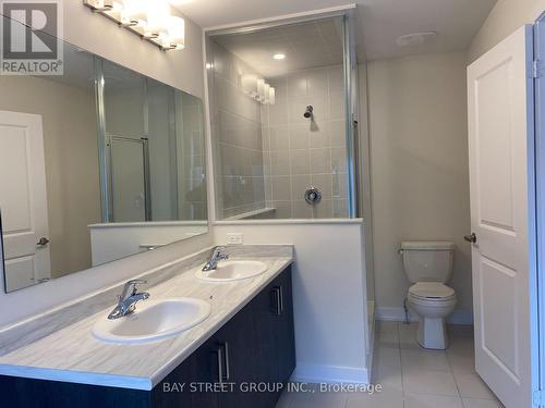 58 Credit Lane, Richmond Hill, ON - Indoor Photo Showing Bathroom