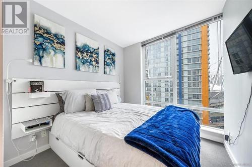 18Fl 131 Regiment Square, Vancouver, BC - Indoor Photo Showing Bedroom