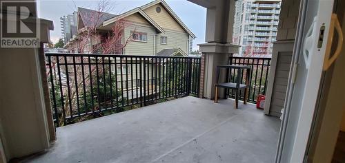 2Fl 6828 Eckersley Road, Richmond, BC - Outdoor