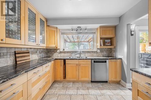 1382 Ian Road, Burlington, ON - Indoor Photo Showing Kitchen With Double Sink