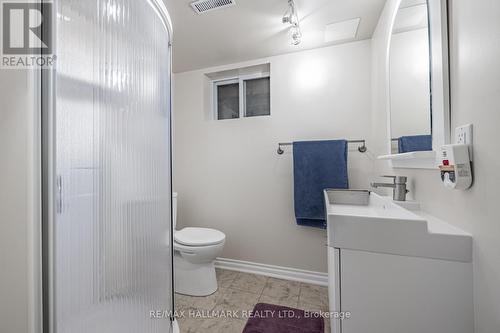 1382 Ian Road, Burlington, ON - Indoor Photo Showing Bathroom