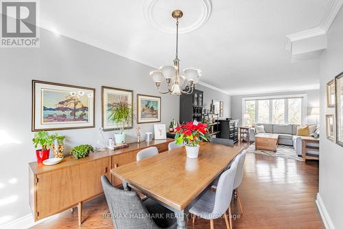 1382 Ian Road, Burlington, ON - Indoor Photo Showing Dining Room