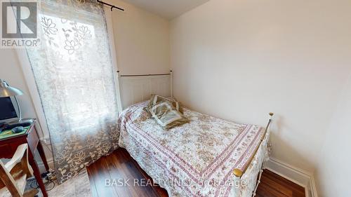 42 Shanley Street, Kitchener, ON - Indoor Photo Showing Bedroom