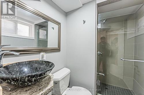 52 Glen Cameron Road, Markham, ON - Indoor Photo Showing Bathroom