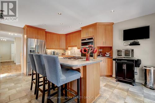 87 Moresby Drive, Ottawa, ON - Indoor Photo Showing Kitchen