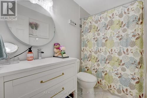 87 Moresby Drive, Ottawa, ON - Indoor Photo Showing Bathroom