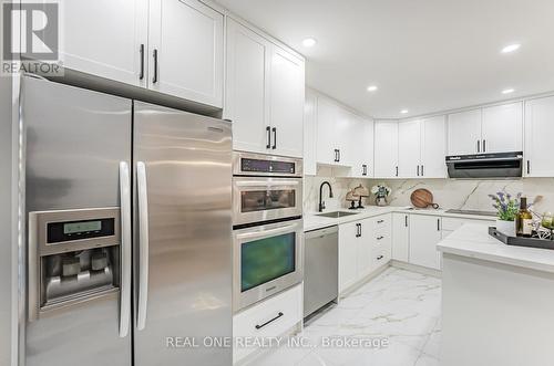 85 River Grove Drive, Toronto, ON - Indoor Photo Showing Kitchen