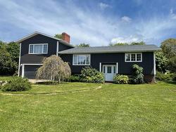 37 CHELSEY Circle  Charlottetown, PE C1E 1E9