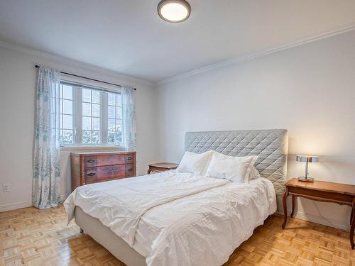 Master bedroom - 142 Rue De Callières, Saint-Bruno-De-Montarville, QC - Indoor Photo Showing Bedroom