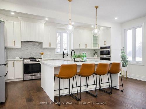 7563 Dale Rd, Port Hope, ON - Indoor Photo Showing Kitchen With Upgraded Kitchen