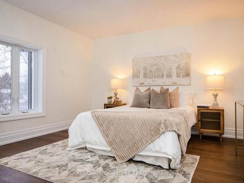 7563 Dale Rd, Port Hope, ON - Indoor Photo Showing Bedroom