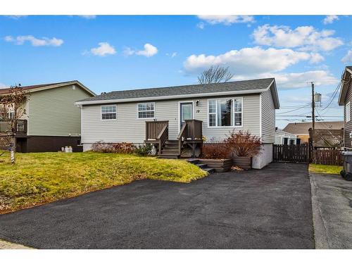 19 Lindbergh Crescent, Mount Pearl, NL 