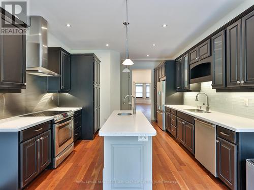 Main - 149 Robert Street, Toronto, ON - Indoor Photo Showing Kitchen With Upgraded Kitchen