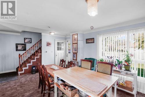 6159 Village Crescent, Niagara Falls (217 - Arad/Fallsview), ON - Indoor Photo Showing Dining Room