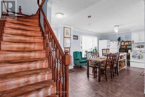 6159 Village Crescent, Niagara Falls (217 - Arad/Fallsview), ON - Indoor Photo Showing Other Room