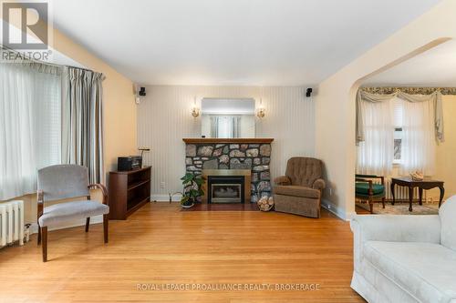 520 College Street, Kingston (Central City East), ON - Indoor Photo Showing Living Room With Fireplace