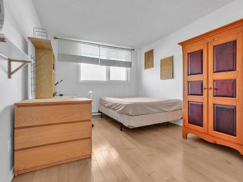 Chambre Ã Â coucher - 805-4950 Rue De La Savane, Montréal (Côte-Des-Neiges/Notre-Dame-De-Grâce), QC - Indoor Photo Showing Bedroom