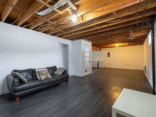 Family room - 10 Rue Capcour, Sorel-Tracy, QC - Indoor Photo Showing Basement