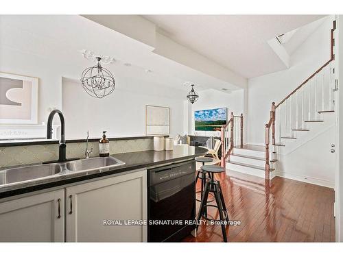 Th9-1 Rean Dr, Toronto, ON - Indoor Photo Showing Kitchen With Double Sink