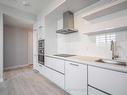 2902-2221 Yonge St, Toronto, ON  - Indoor Photo Showing Kitchen With Upgraded Kitchen 