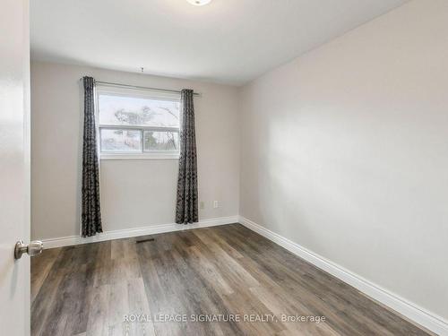 158 Rodda Blvd, Toronto, ON - Indoor Photo Showing Other Room