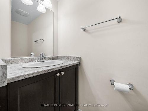 101 Mcalister Ave, Richmond Hill, ON - Indoor Photo Showing Bathroom