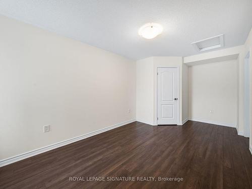 101 Mcalister Ave, Richmond Hill, ON - Indoor Photo Showing Other Room