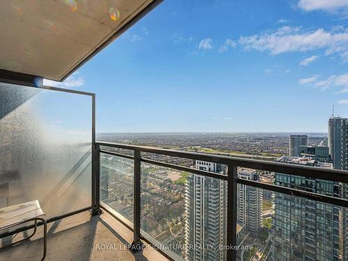 4504-4011 Brickstone Mews, Mississauga, ON - Outdoor With View