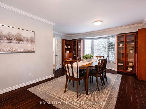 51 Meadow Dr, Orangeville, ON - Indoor Photo Showing Dining Room