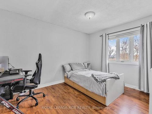 682405 Two-Sixty Sdrd N, Melancthon, ON - Indoor Photo Showing Bedroom