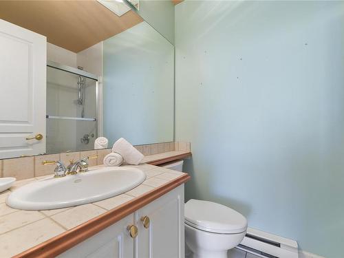 508-21 Dallas Rd, Victoria, BC - Indoor Photo Showing Bathroom