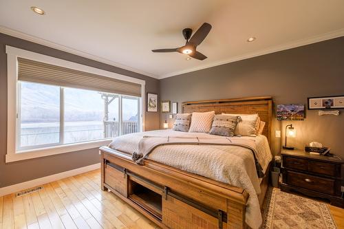 565 Mccurrach Place, Kamloops, BC - Indoor Photo Showing Bedroom