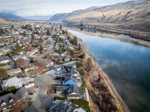 565 Mccurrach Place, Kamloops, BC - Outdoor With Body Of Water With View