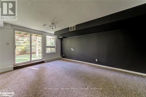 4 Royalton Lane, Collingwood, ON - Indoor Photo Showing Other Room