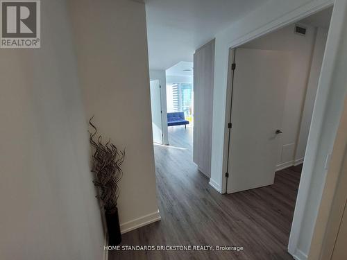 1505 - 39 Roehampton Avenue, Toronto, ON - Indoor Photo Showing Other Room