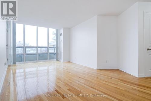 305 - 509 Beecroft Road, Toronto, ON - Indoor Photo Showing Other Room