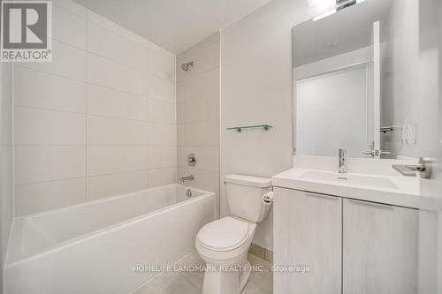 812 - 8 Widmer Street, Toronto, ON - Indoor Photo Showing Bathroom