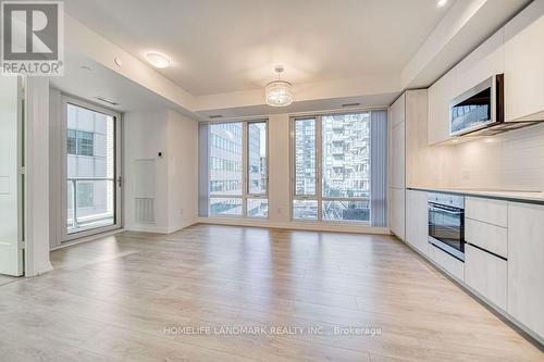 812 - 8 Widmer Street, Toronto, ON - Indoor