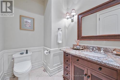 31 Greengate Road, Toronto, ON - Indoor Photo Showing Bathroom