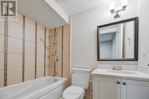 31 Greengate Road, Toronto, ON - Indoor Photo Showing Bathroom